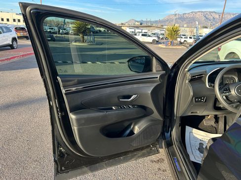 Used 2024 Hyundai Tucson Blue image 15