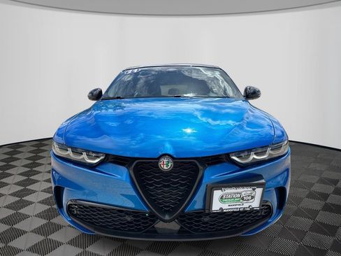 Used 2024 Alfa Romeo Tonale Veloce AWD/4WD image 8