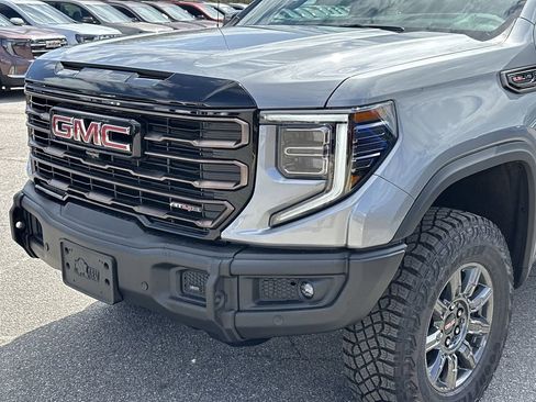 New 2026 GMC Sierra 1500 AT4X AWD/4WD image 8