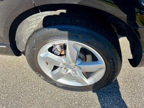 Used 2015 Audi Q7 TDI Premium Plus w/ Premium Plus Package image 36