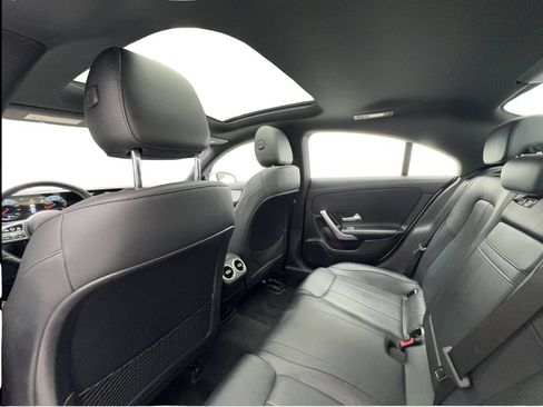 Used 2023 Mercedes-Benz CLA 250 image 24
