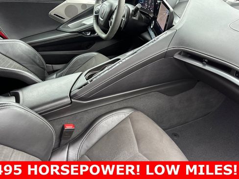 Used 2021 Chevrolet Corvette Stingray Preferred Cpe w/ Z51 Performance Package image 17