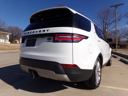 Used 2019 Land Rover Discovery HSE image 43