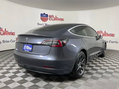 Used 2018 Tesla Model 3 Long Range image 3