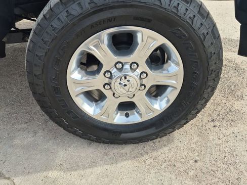 Used 2024 RAM 2500 Big Horn AWD/4WD image 10