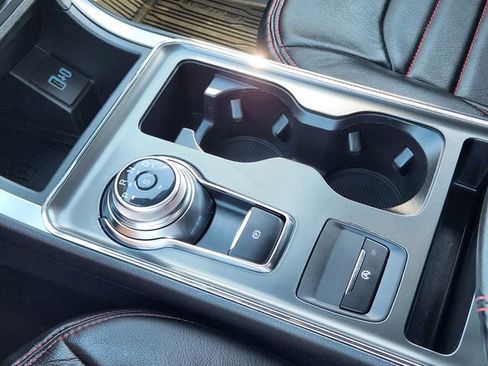 Used 2023 Ford Edge ST-Line image 20