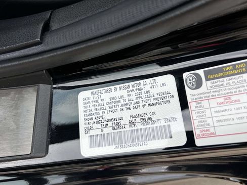 Used 2024 Nissan Z Performance w/ Floor Mat Package RWD image 17