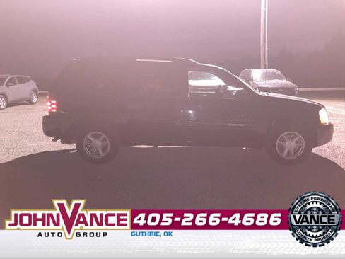 Used 2004 GMC Envoy XL SLE image 9