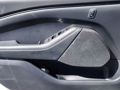 Used 2025 Ford Mustang Mach-E Select image 22