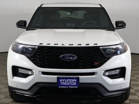 Used 2022 Ford Explorer ST w/ Equipment Group 401A image 17
