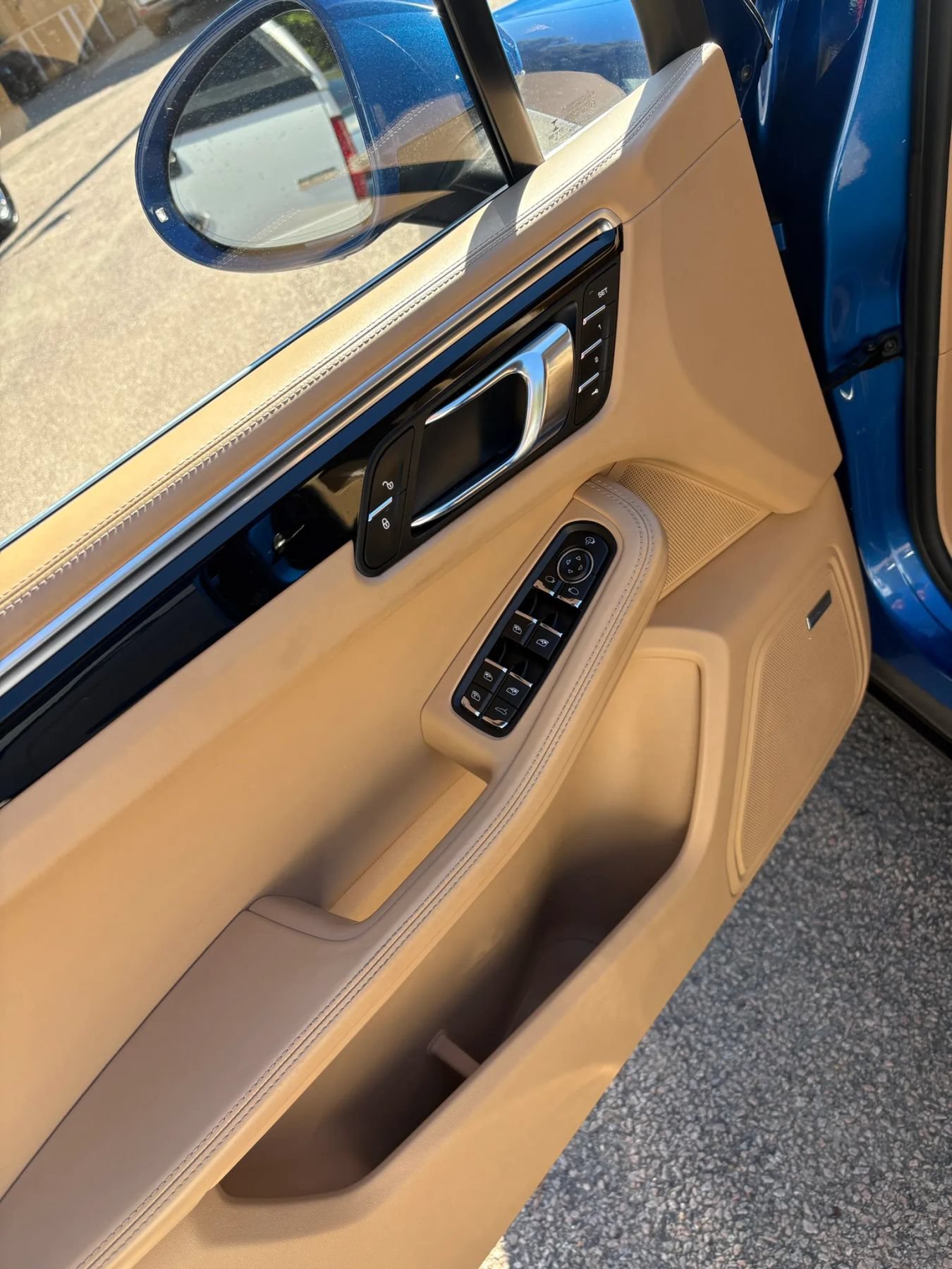 Used 2017 Porsche Macan S AWD/4WD image 58