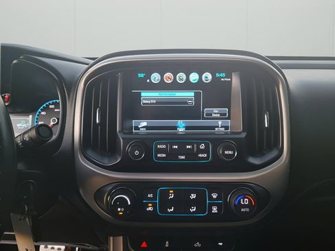 Used 2018 GMC Canyon SLE w/ SLE Convenience Package image 23