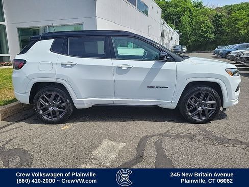 Used 2025 Jeep Compass Limited w/ High Altitude Package AWD/4WD image 33