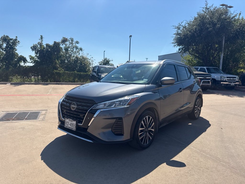 Certified 2024 Nissan Kicks SV FWD image 1