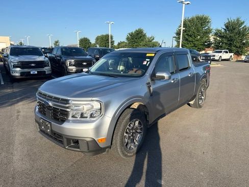 Certified 2022 Ford Maverick Lariat w/ Lariat Luxury Package AWD/4WD image 3