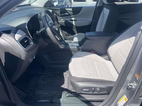 Certified 2024 Chevrolet Equinox LS w/ LS Convenience Package FWD image 14
