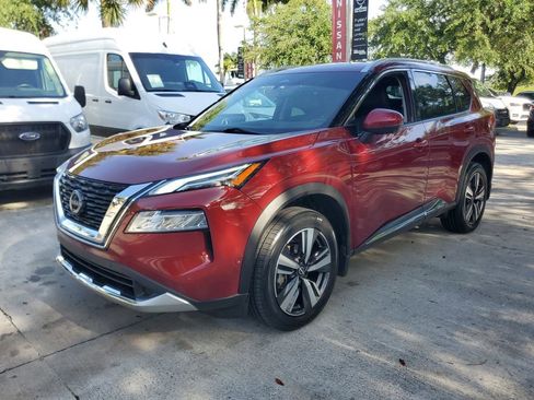 Used 2023 Nissan Rogue Platinum w/ Platinum Premium Package FWD image 3