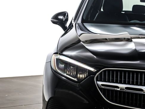 Certified 2025 Mercedes-Benz GLC 300 image 16