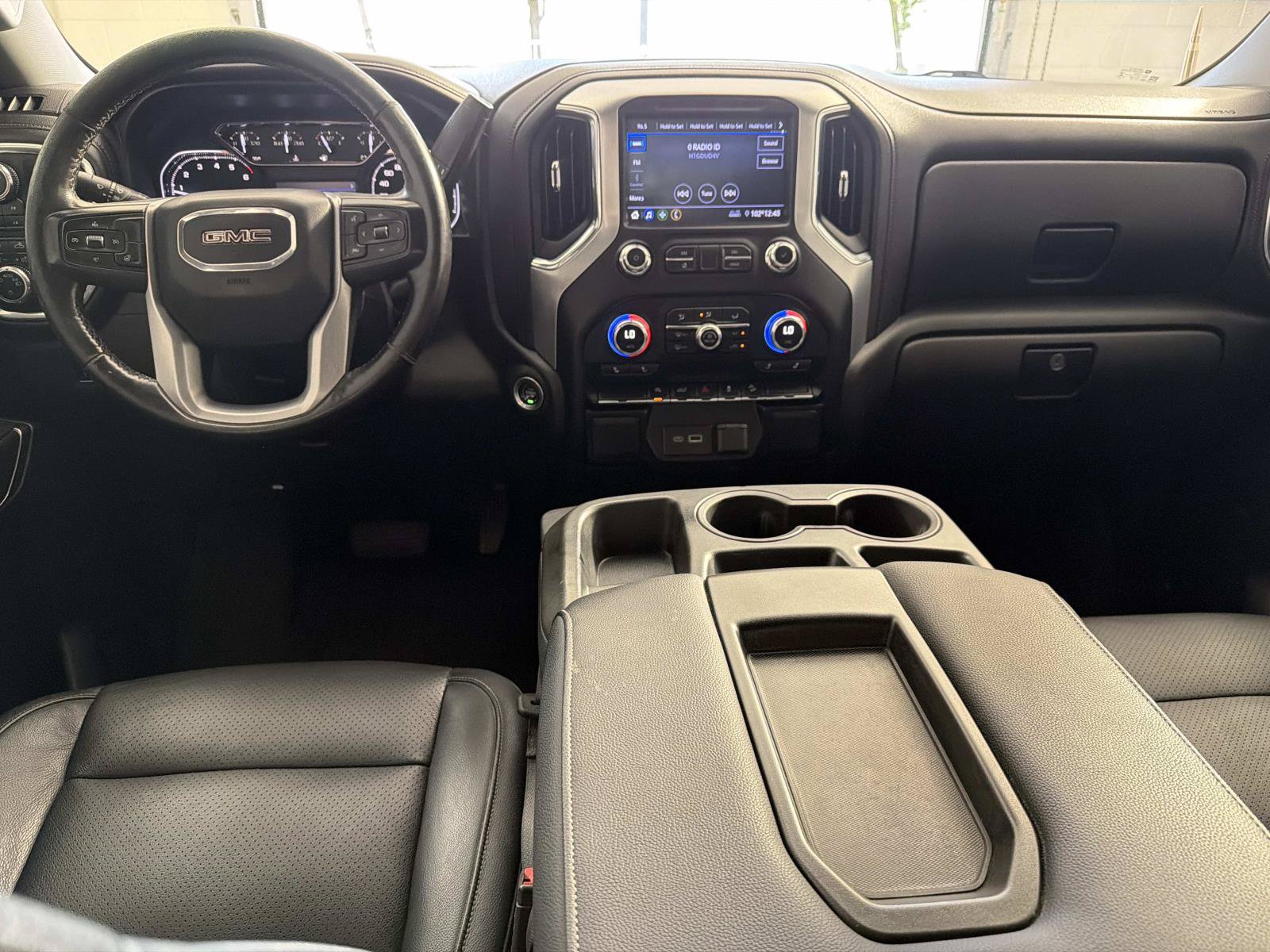 Used 2021 GMC Sierra 1500 Elevation w/ X31 Off-Road Package AWD/4WD image 14
