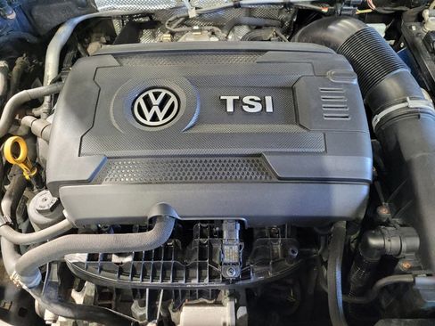 Used 2015 Volkswagen Golf SEL FWD image 30