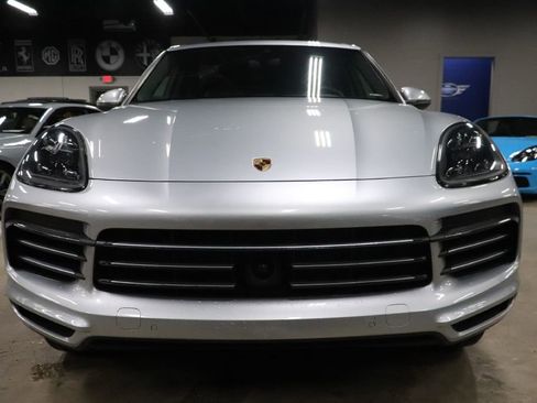 Used 2019 Porsche Cayenne S w/ Premium Plus Package AWD/4WD image 8
