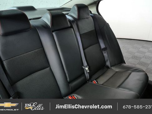Used 2024 Nissan Altima 2.5 SR FWD image 18