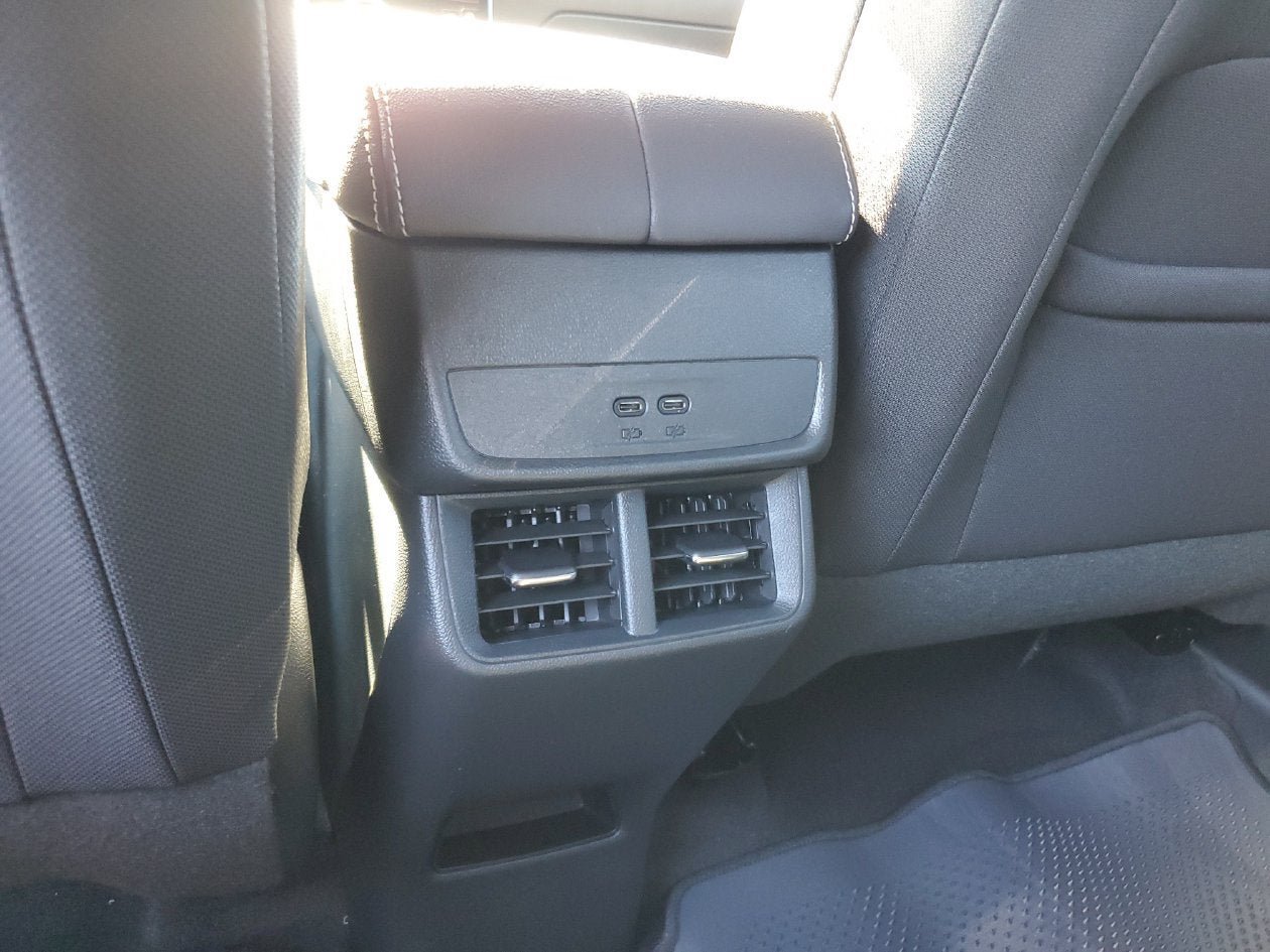 New 2027 GMC Terrain Elevation FWD image 16