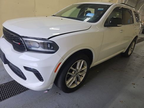 Used 2023 Dodge Durango GT AWD/4WD image 2