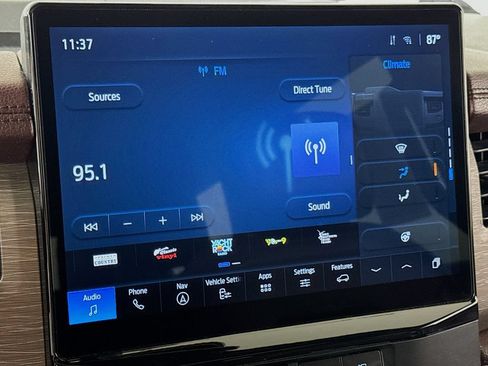 Used 2024 Ford Expedition Max Limited AWD/4WD image 13