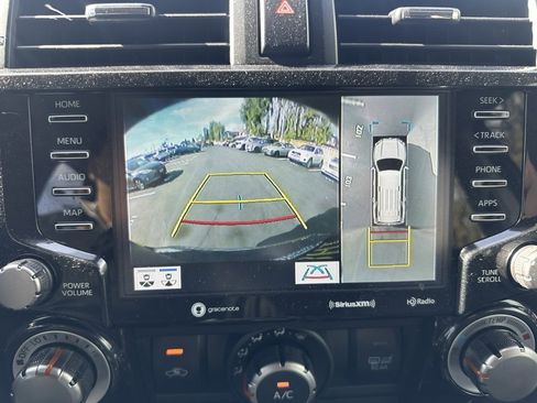 Used 2024 Toyota 4Runner TRD Off-Road Premium image 14