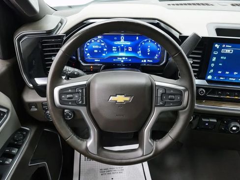 Used 2024 Chevrolet Silverado 1500 LT AWD/4WD image 21