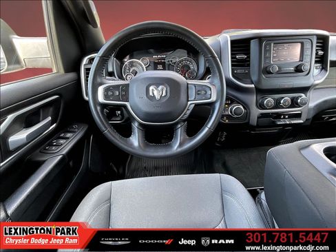 Used 2023 RAM 1500 Big Horn AWD/4WD image 9