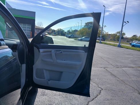 Used 2007 Saturn Outlook XE image 15