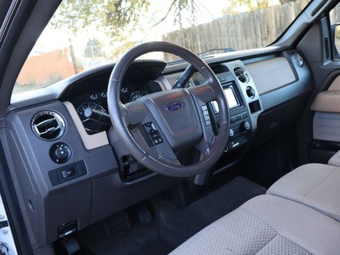 Used 2011 Ford F150 XLT w/ XLT Convenience Pkg image 15