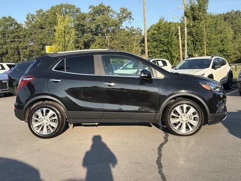 Used 2019 Buick Encore Preferred FWD image 2