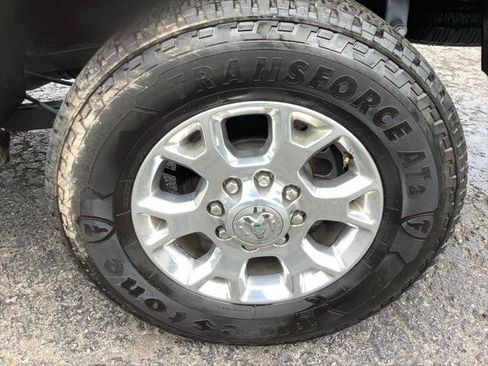Certified 2024 RAM 2500 Laramie AWD/4WD image 11