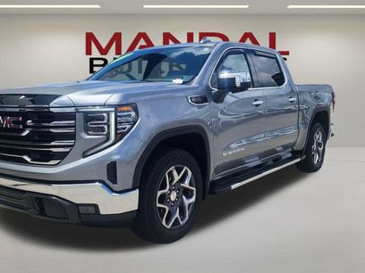 Used 2025 GMC Sierra 1500 SLT w/ SLT Premium Package