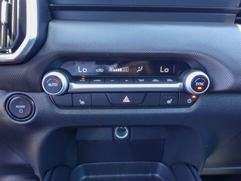 Certified 2025 MAZDA CX-50 2.5 Hybrid w/ Preferred Pkg AWD/4WD image 22