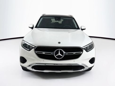 Certified 2024 Mercedes-Benz GLC 300 image 2