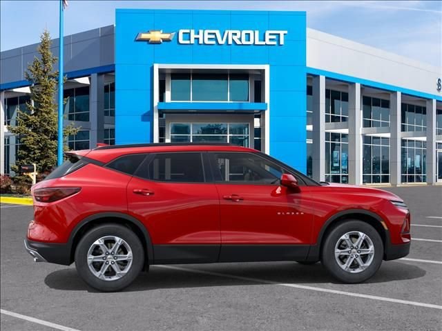 New 2026 Chevrolet Blazer LT w/ Convenience Package FWD image 5