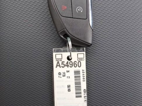 New 2026 Chevrolet Equinox LT w/ Safety and Technology Package FWD image 19