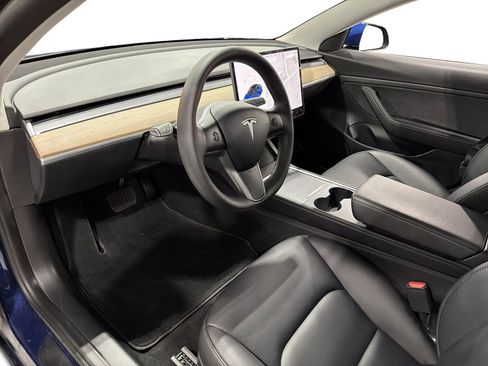 Certified 2021 Tesla Model 3 Standard Range Plus RWD image 9