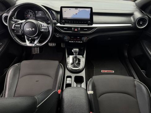 Used 2024 Kia Forte GT-Line w/ GT-Line Premium Package FWD image 11
