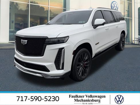 Used 2023 Cadillac Escalade ESV V w/ LPO, ONYX Package image 1