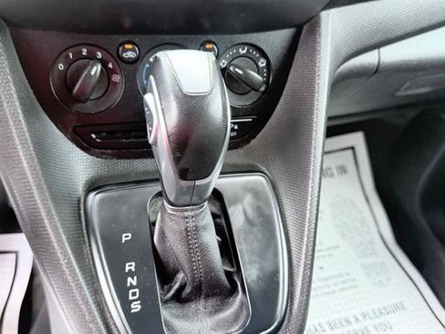 Used 2018 Ford Transit Connect XL FWD image 32