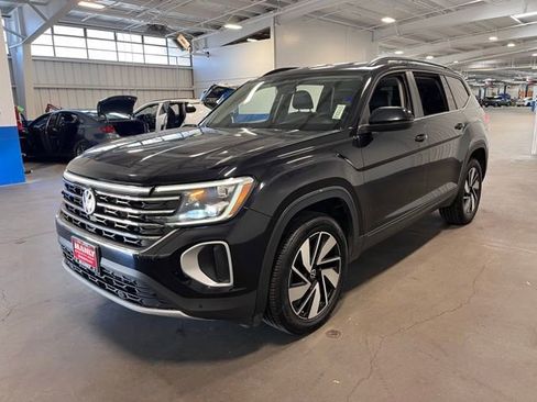 Used 2024 Volkswagen Atlas SE image 7