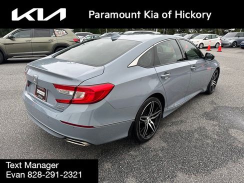Used 2021 Honda Accord Touring image 7