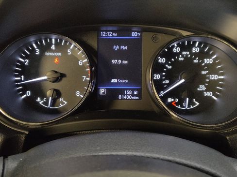 Used 2018 Nissan Rogue SV FWD image 23