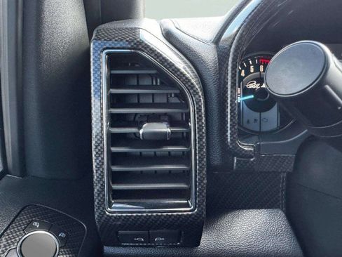 Used 2018 Ford F150 Lariat w/ Equipment Group 502A Luxury image 26