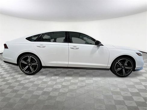 New 2026 Honda Accord SE image 7